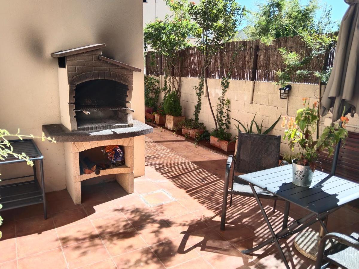 Villa Bella Estanca Castelldefels Kültér fotó